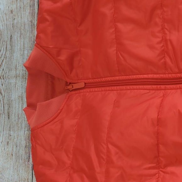 Lululemon Size 4 Reversible Non-Stop Bomber Jacket - Picture 2 of 8